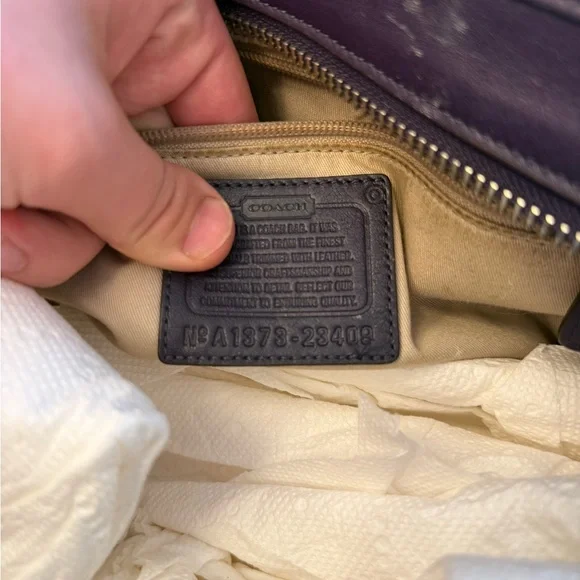 Coach rare Y2K tote Used - Picture 9 of 11